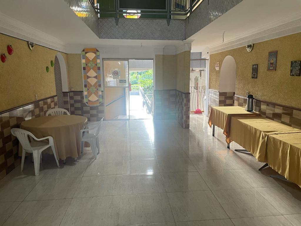 Hotel Independência Goiânia Exterior foto